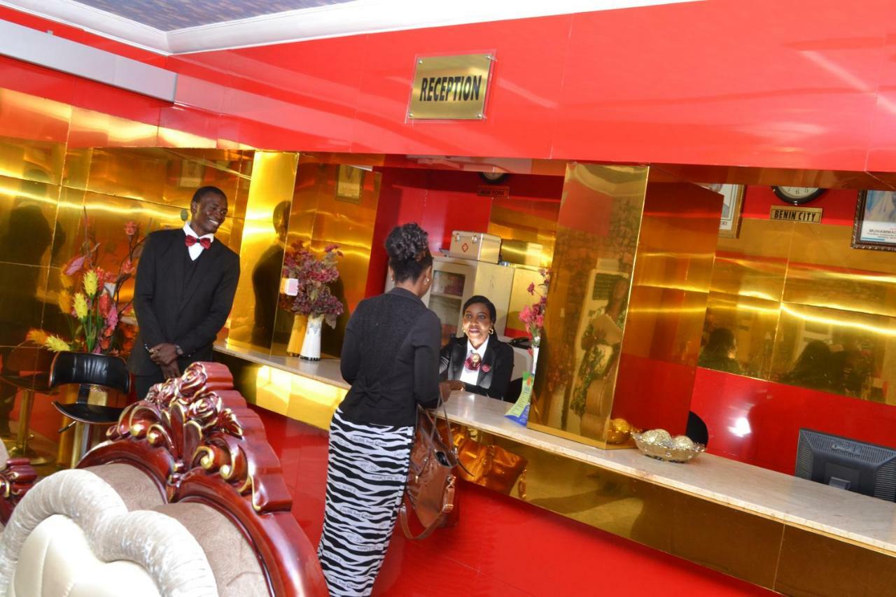 Limoh Suites Benin City Eksteriør bilde